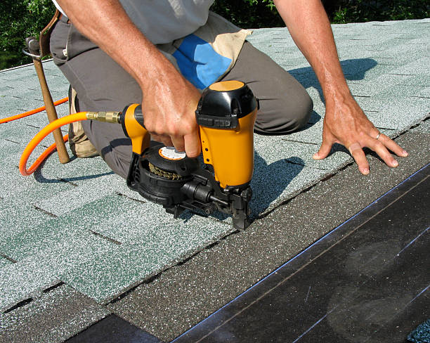 Best Commercial Roofing Services  in North Apollo, PA